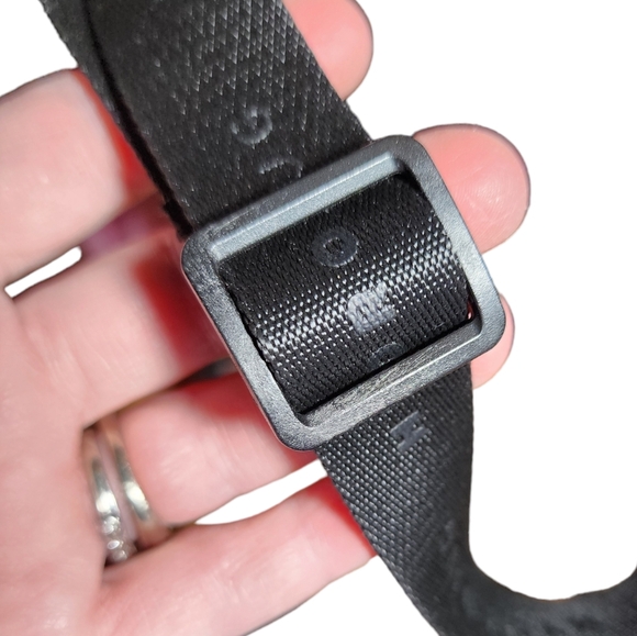 HydroJug Black Leopard Print Insulating Sleeve & Strap With Pink 32oz Bottle - Picture 5 of 14